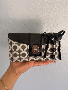 Coach Peyton Op Art Turnlock Slim Wallet Vintage Y2K